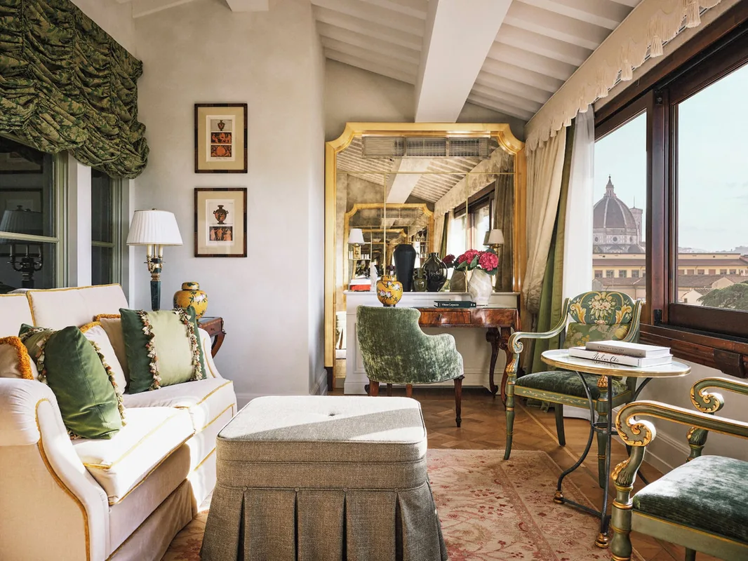 Four Seasons Florence suite interior