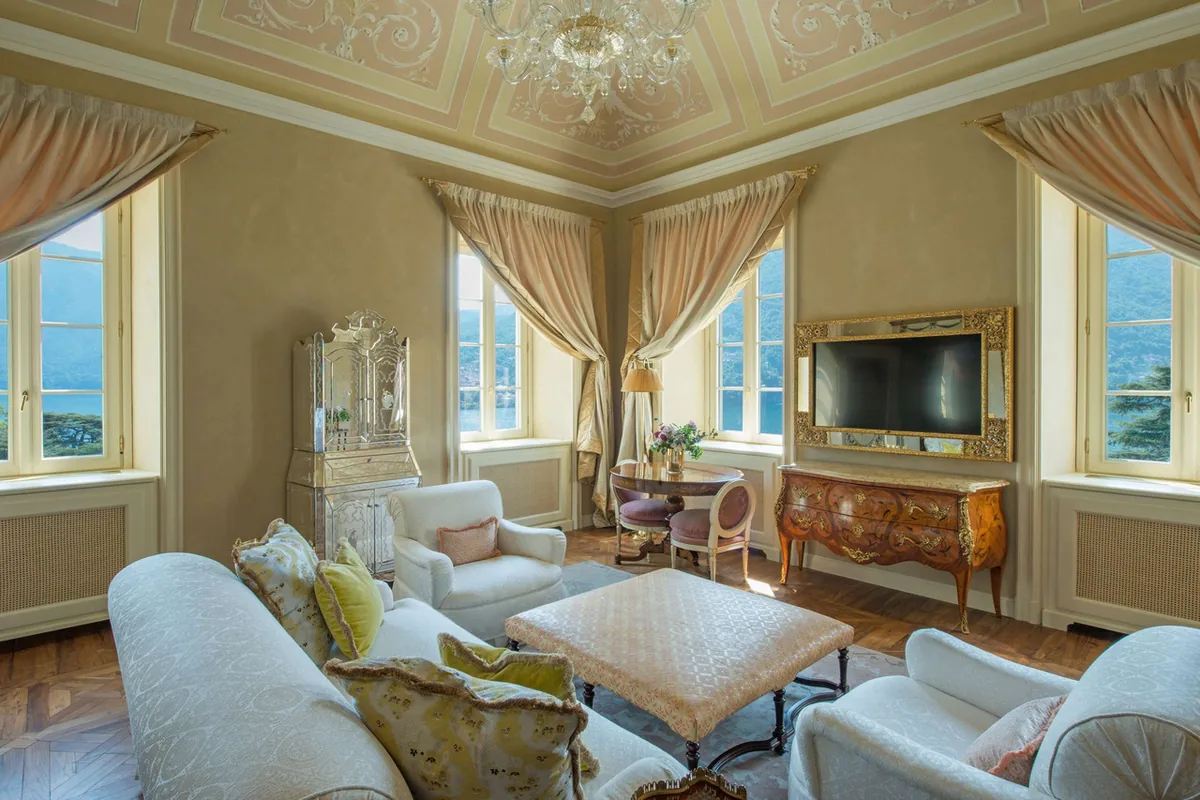 Passalacqua suite interior