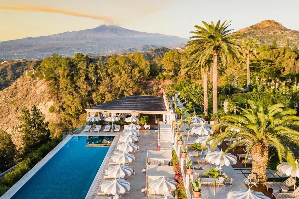 San Domenico Palace cliffside infinity pool